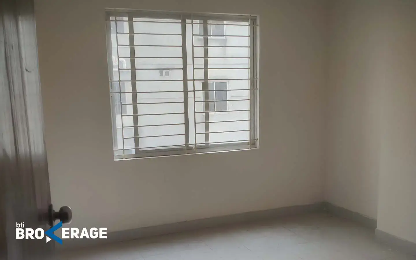 ready flat for sale in shahajadpur